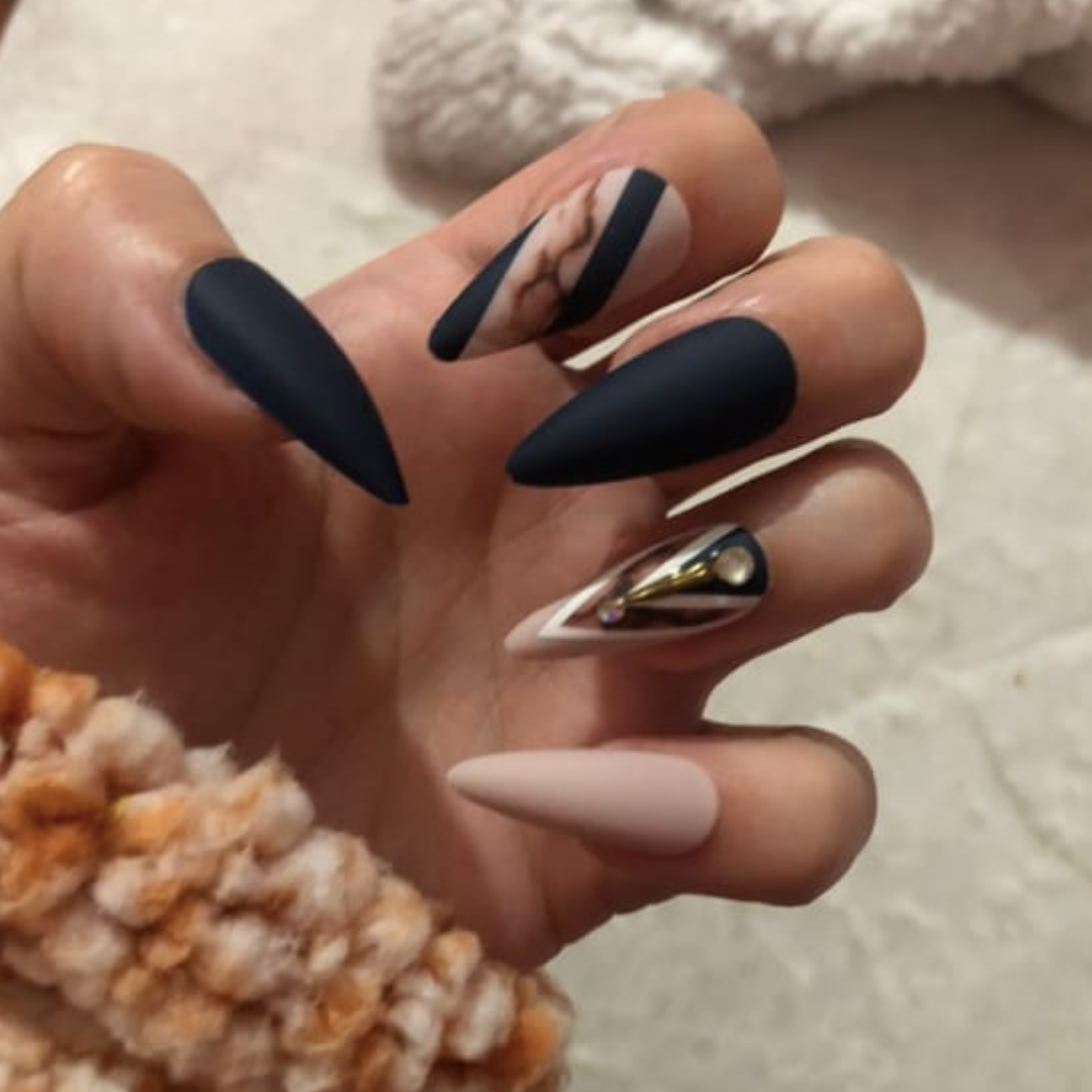 BLACK/NUDE SHORT ALMOND GEOMETRIC MARBLE